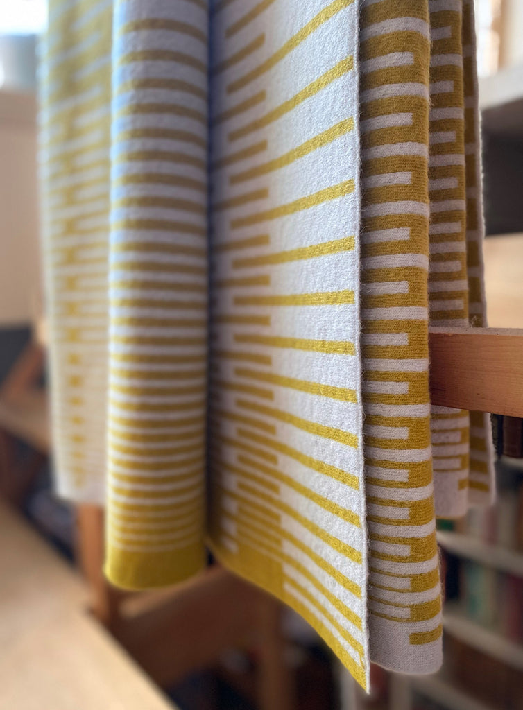 Moonrise plaid - detail